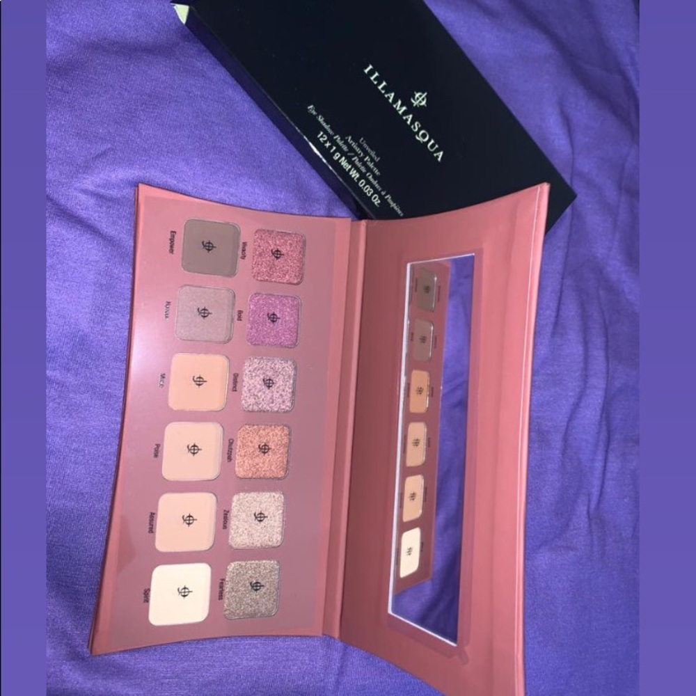 Illamasqua palette